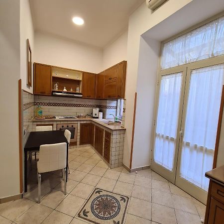 Casa Mia Al Plebiscito Apartman Nápoly Kültér fotó